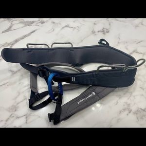 Black Diamond Momentum Climbing Harness (XL)